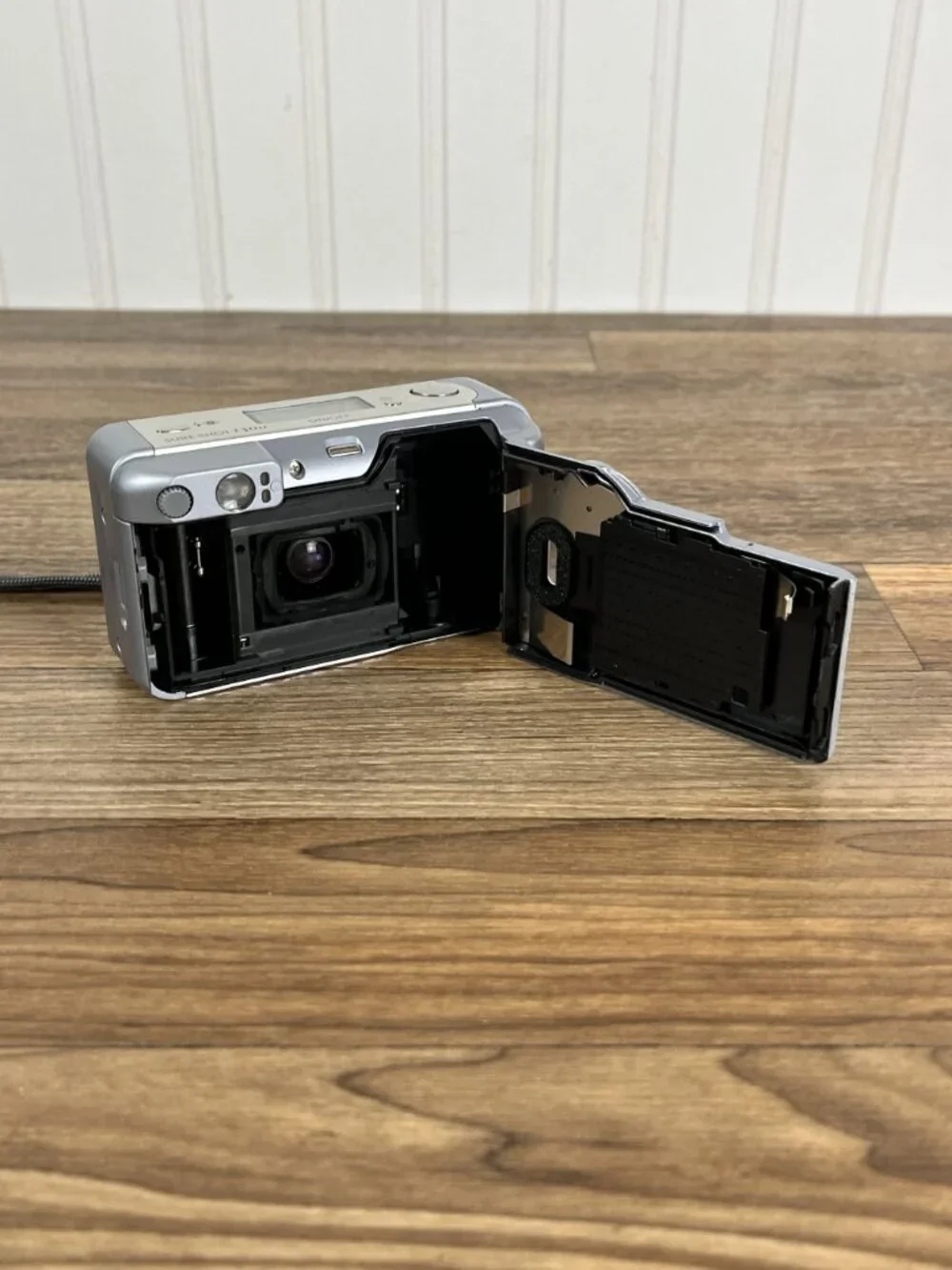 Canon Sure Shot 130U 35mm Point & Shoot Film Camera - Tested & Working